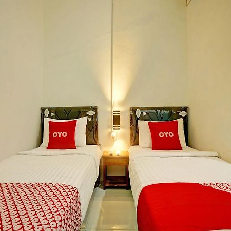 Oyo 92700 D' Ngalau Residence Syariah パヤクンブ エクステリア 写真