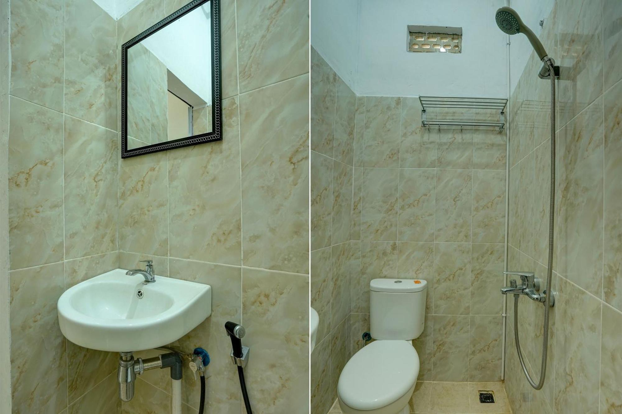 Oyo 92700 D' Ngalau Residence Syariah パヤクンブ エクステリア 写真