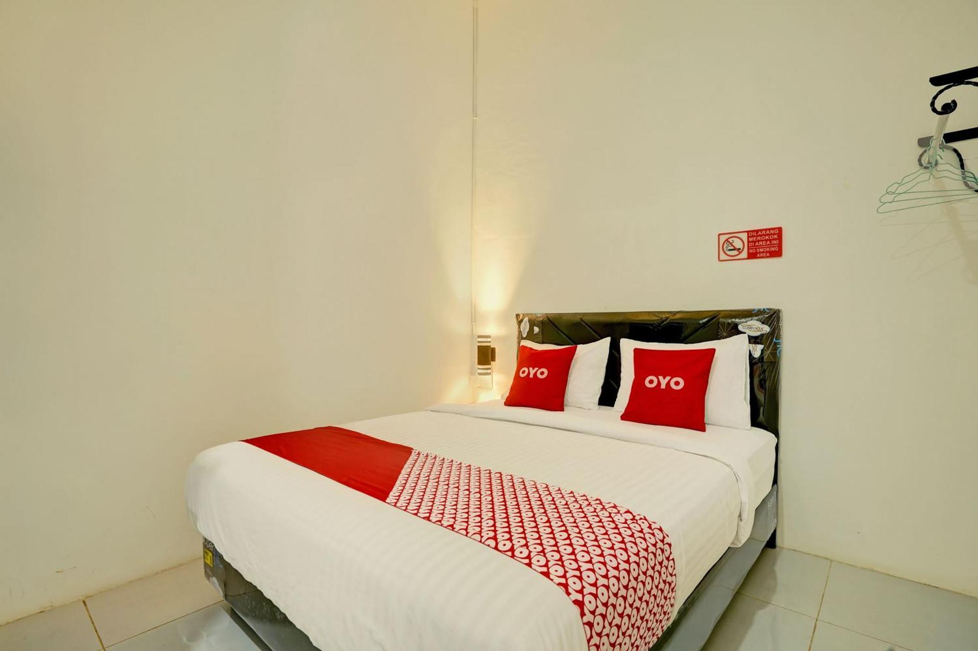 Oyo 92700 D' Ngalau Residence Syariah パヤクンブ エクステリア 写真