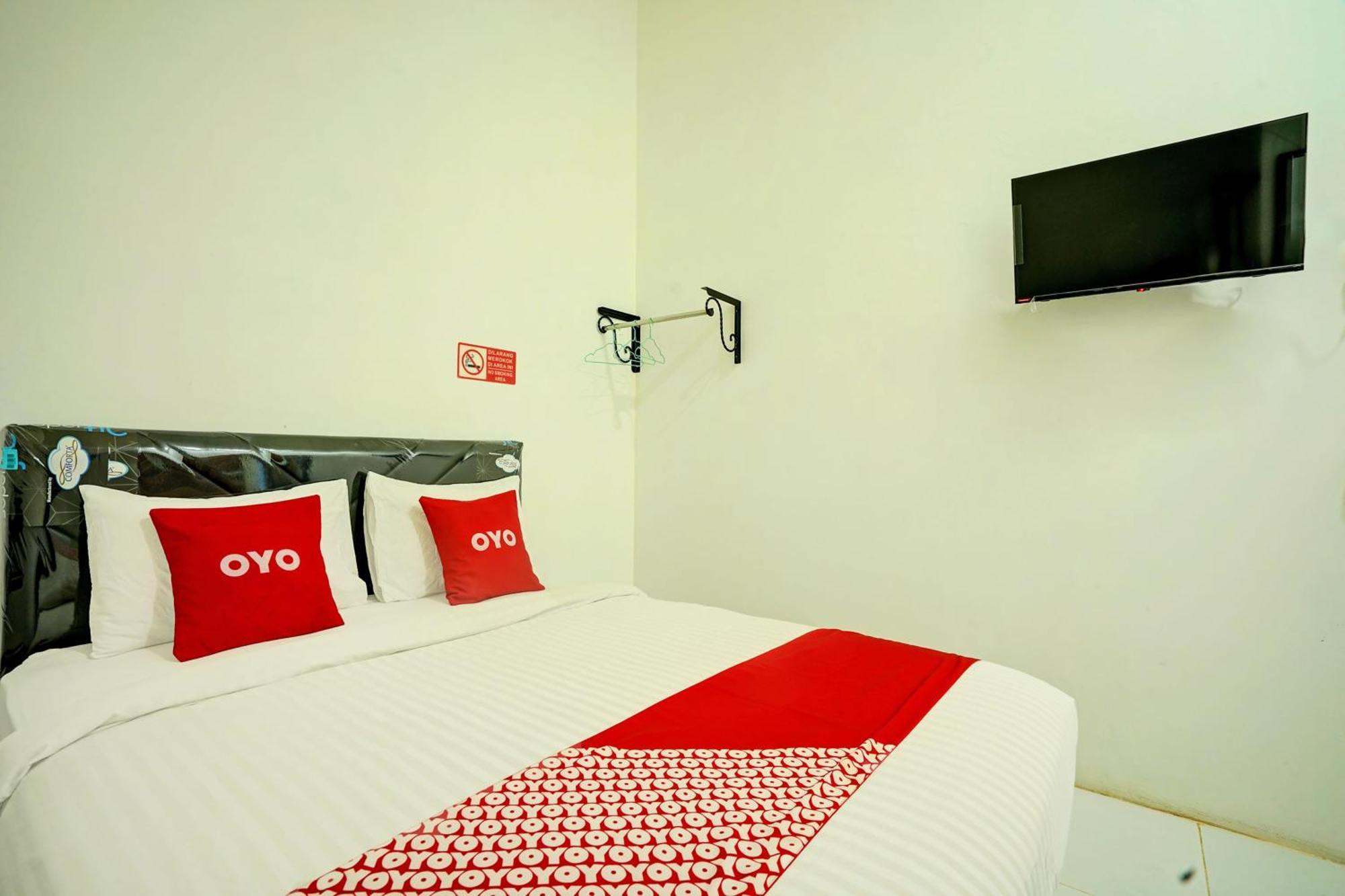 Oyo 92700 D' Ngalau Residence Syariah パヤクンブ エクステリア 写真